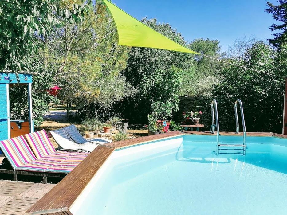 Nimes En Garrigues Bed and Breakfast Exteriör bild